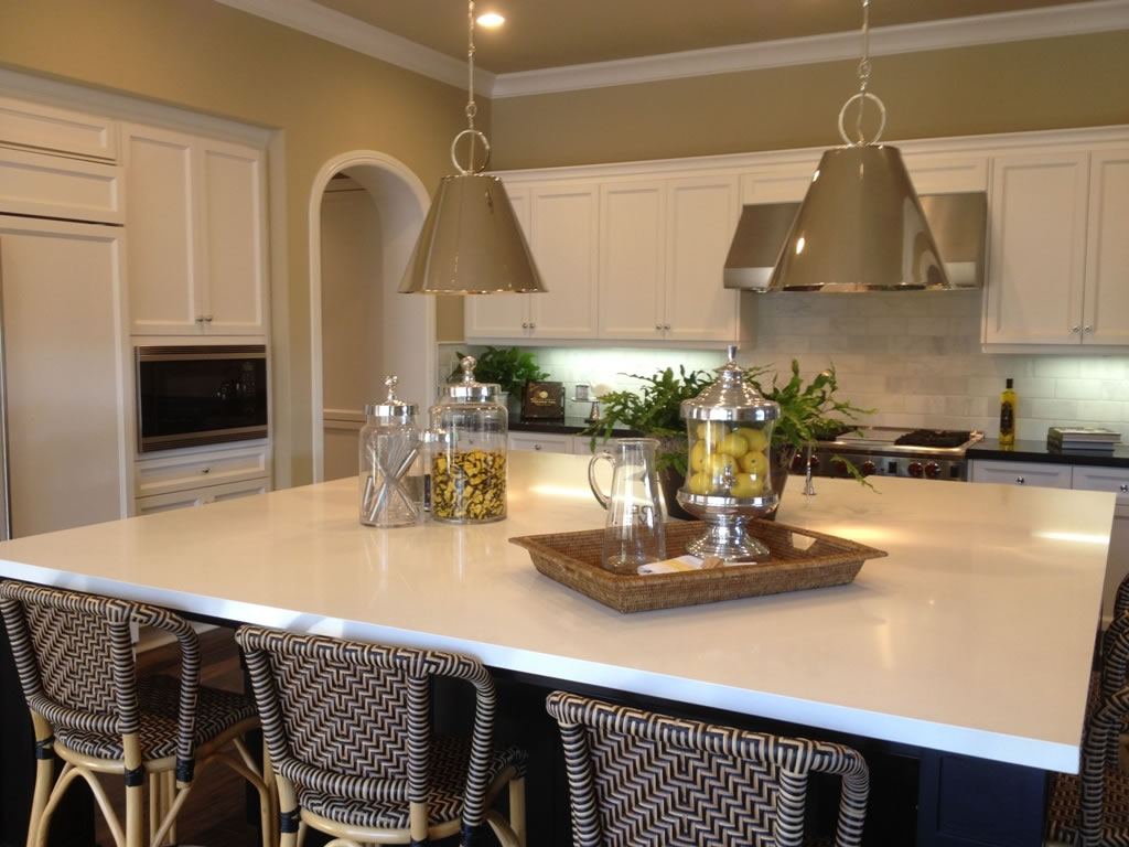Mixing Materials Customize Your Kitchen With Quartz Natural Stones
